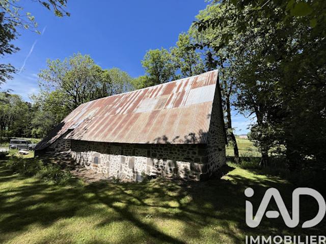 Vente Ferme 1 pièce 150 m2 Tauves