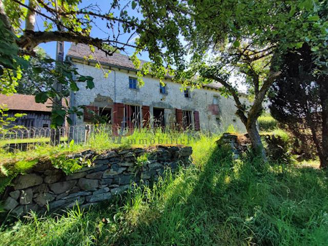 Vente Ferme 3 pièces 54.93 m2 Sarroux Saint Julien