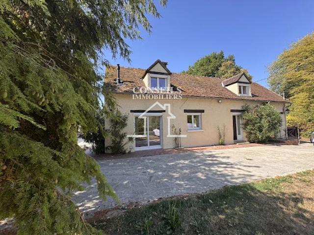 Vente Fermette 7 pièces 125 m2 La Celle Saint Cyr