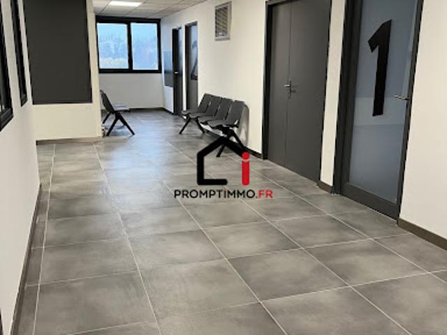 Vente Fond de commerce 0 pièces 195 m2 Montbeliard