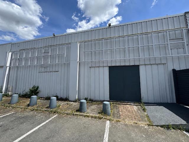 Vente Fond de commerce 0 pièces 280 m2 Montluçon