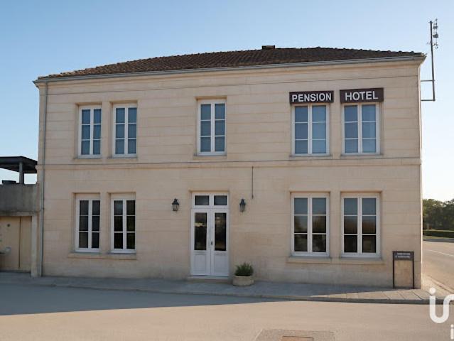 Vente Fond de commerce 0 pièces 380 m2 Rochefort
