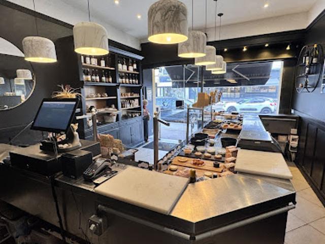 Vente Fond de commerce 0 pièces 72 m2 Vaucresson