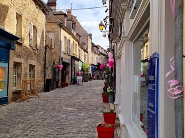 Vente Fond de commerce 0 pièces 90 m2 Senlis