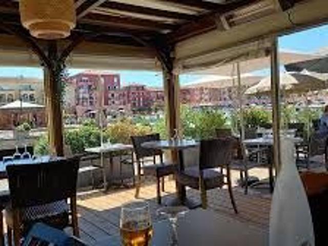Vente Fond de commerce 144 m2 Lattes