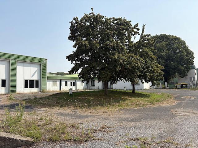 Vente Fond de commerce 15 pièces 3000 m2 Carmaux