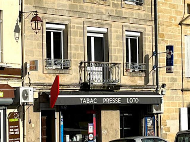 Vente Fond de commerce 185 m2 Lussac