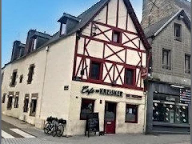 Vente Fond de commerce 100 m2 Saint Pol de Léon