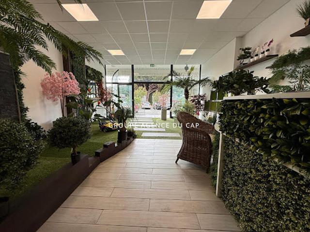 Vente Fond de commerce 0 pièces 100 m2 Sainte Maxime