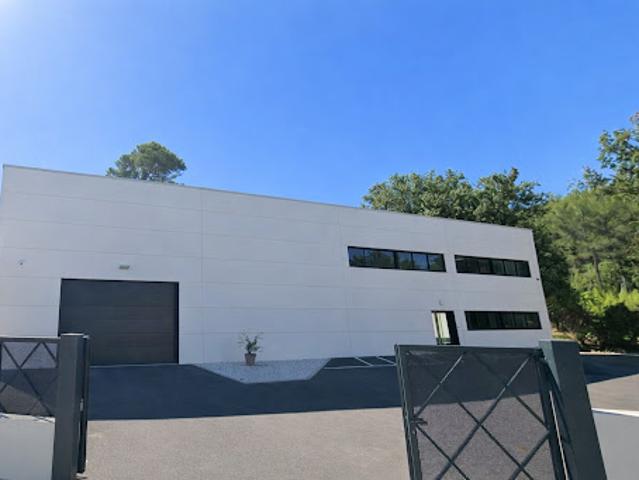 Vente Fond de commerce 1015 m2 Hyeres
