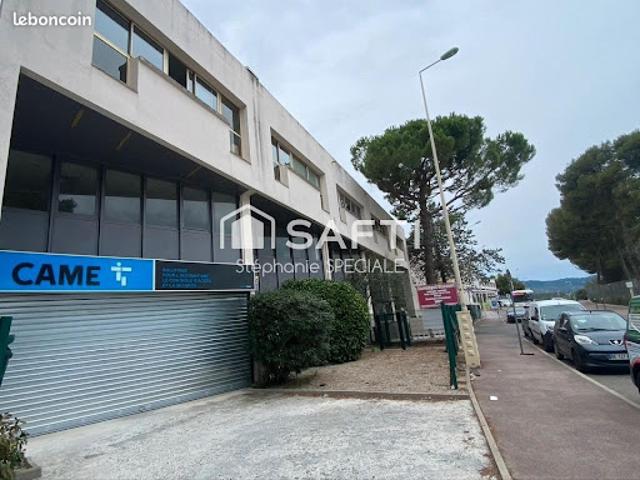 Vente Fond de commerce 10 pièces 666 m2 Le Cannet