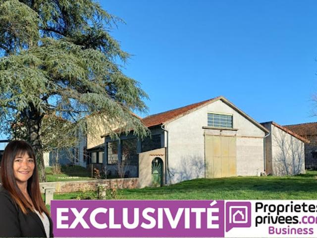 Vente Fond de commerce 130 m2 Commelle Vernay