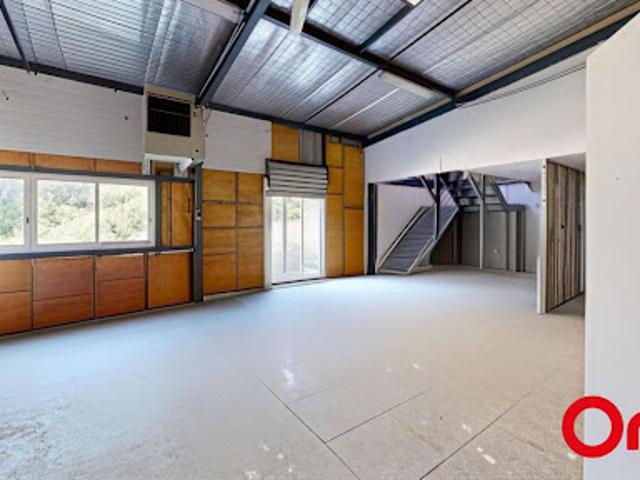 Vente Fond de commerce 132 m2 Auriol