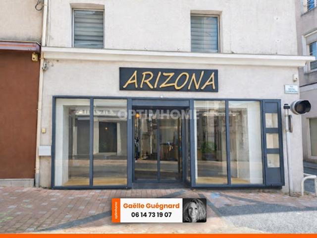 Vente Fond de commerce 3 pièces 138 m2 Cholet