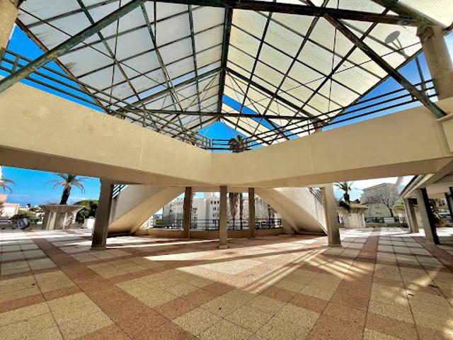 Vente Fond de commerce 1 pièce 145 m2 Bastia