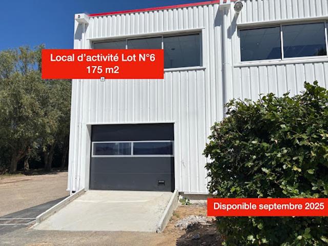 Vente Fond de commerce 1 pièce 175 m2 Douvres la Délivrande