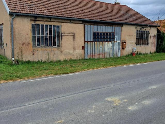 Vente Fond de commerce 1 pièce 195 m2 Trézelles