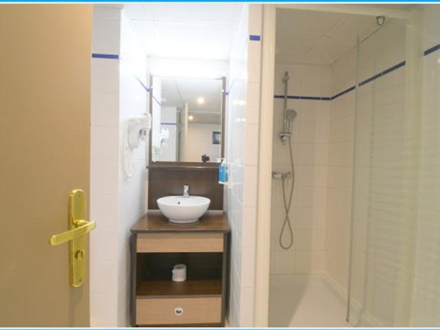 Vente Fond de commerce 1 pièce 20 m2 Montelimar