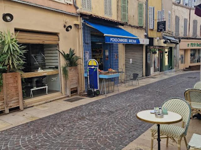 Vente Fond de commerce 1 pièce 25 m2 La Ciotat