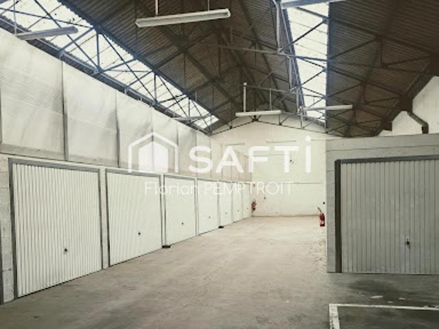 Vente Fond de commerce 1 pièce 490 m2 Lorient
