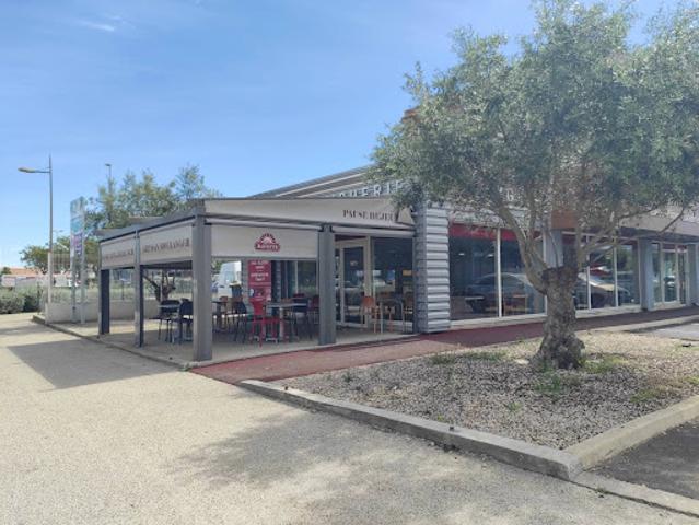 Vente Fond de commerce 243 m2 Agde