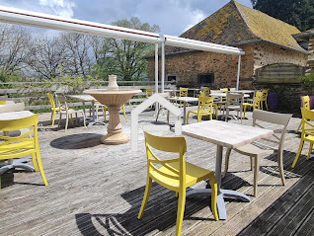 Vente Fond de commerce 246 m2 Arnac Pompadour