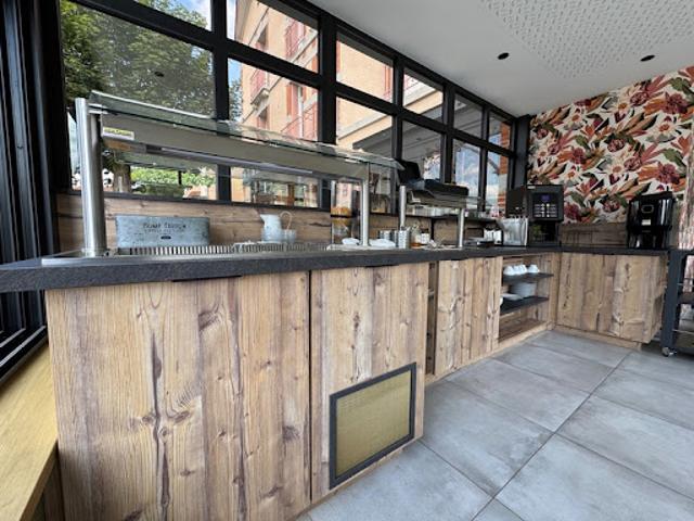Vente Fond de commerce 25 pièces 1200 m2 Saint Just en Chevalet