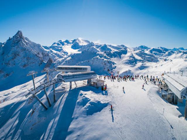 Vente Fond de commerce 26.05 m2 Courchevel