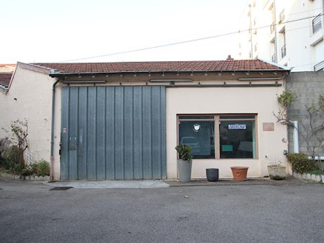 Vente Fond de commerce 280 m2 Villeurbanne