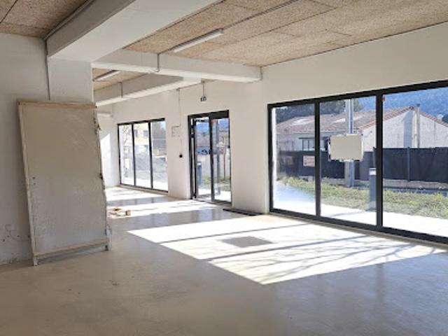 Vente Fond de commerce 2 pièces 113 m2 Le Beausset