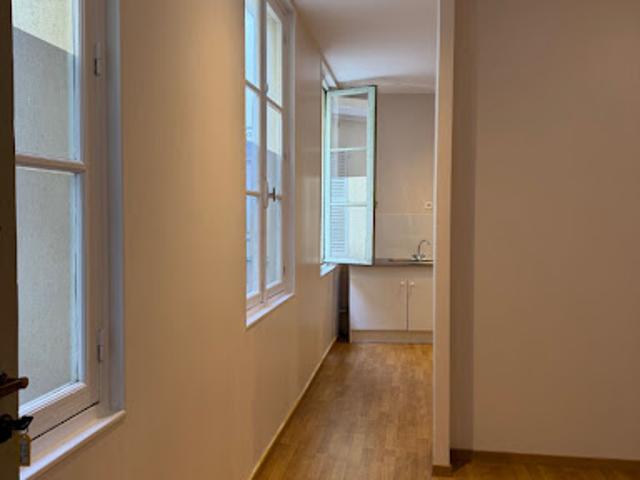 Vente Fond de commerce 2 pièces 25.03 m2 Versailles