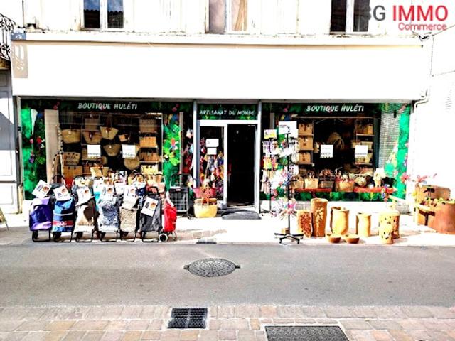 Vente Fond de commerce 2 pièces 220 m2 Saint Jean d'Angély