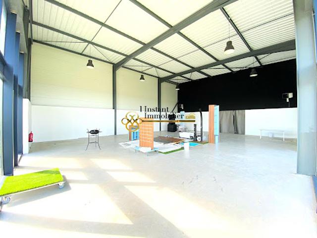 Vente Autre 2 pièces 320 m2 Saint Martin des Champs