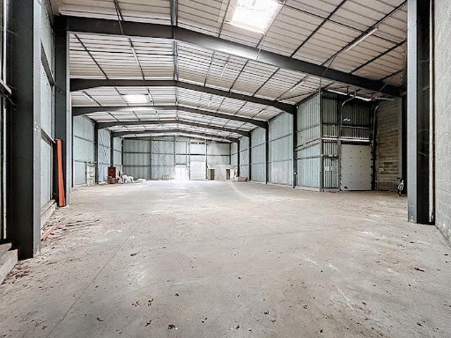 Vente Fond de commerce 2 pièces 660 m2 Chateau gontier