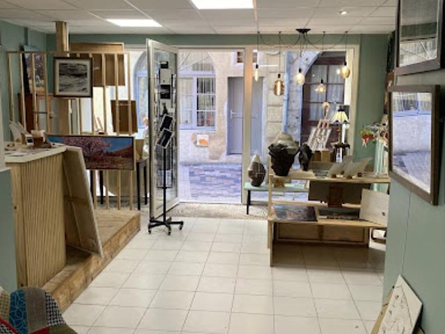 Vente Fond de commerce 2 pièces 69.26 m2 Die