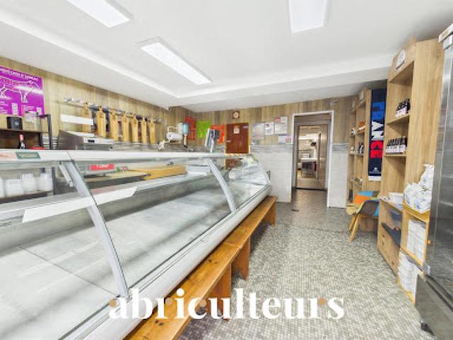 Vente Fond de commerce 2 pièces 78 m2 Saint Jean d'Angély