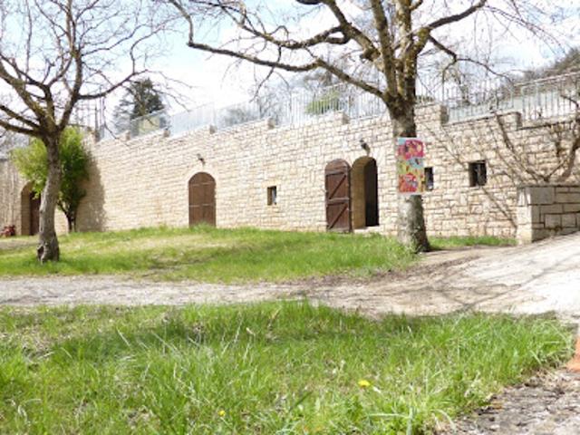 Vente Fond de commerce 300 m2 Mostuéjouls