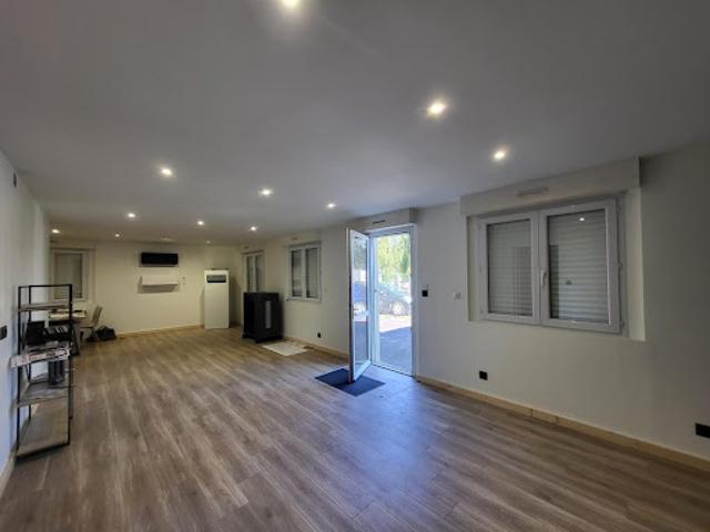 Vente Fond de commerce 320 m2 Montfort sur Meu