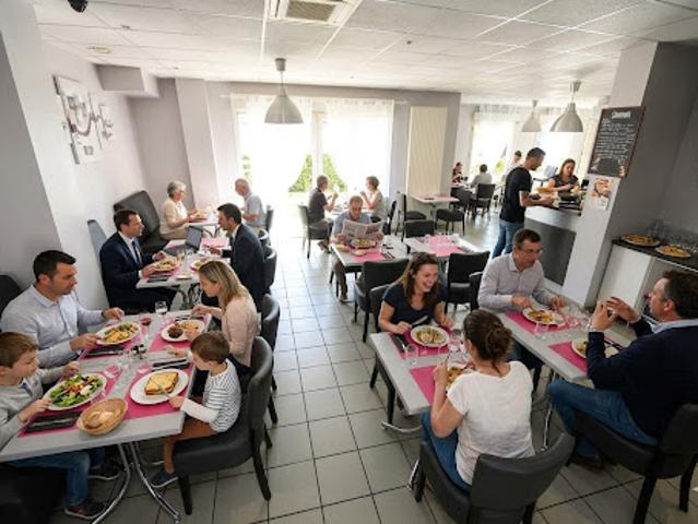 Vente Fond de commerce 3 pièces 149 m2 Saint Laurent de Mure