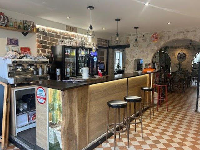 Vente Fond de commerce 3 pièces 250 m2 Bréval