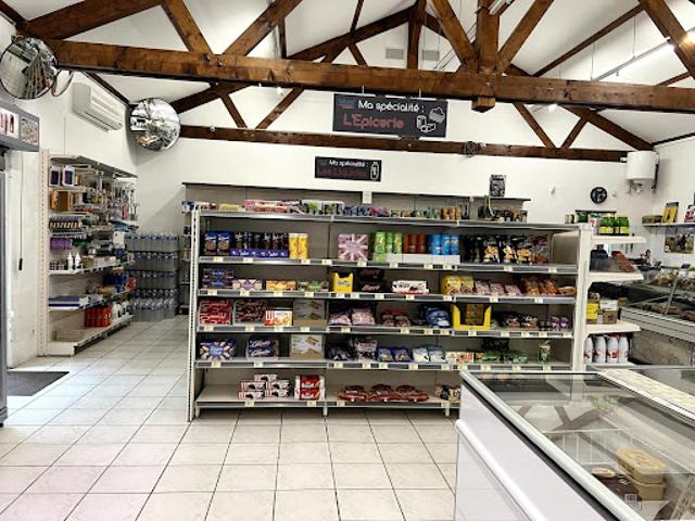 Vente Fond de commerce 3 pièces 200 m2 Saint Beauzély