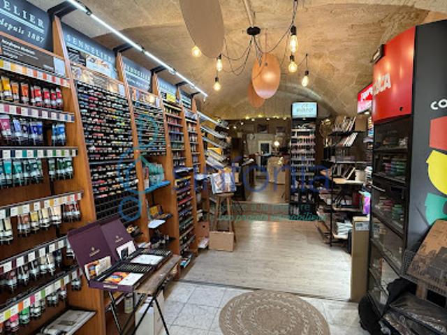 Vente Fond de commerce 45 m2 Uzès
