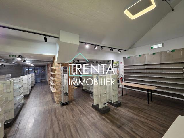 Vente Fond de commerce 423 m2 Voiron