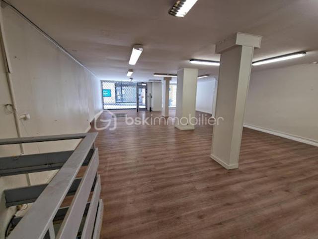 Vente Fond de commerce 4 pièces 217 m2 Voiron