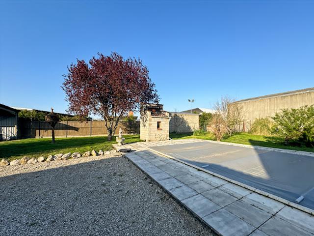Vente Fond de commerce 4 pièces 216 m2 Montauban