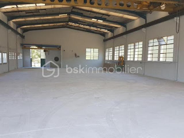 Vente Fond de commerce 4 pièces 900 m2 Aussillon