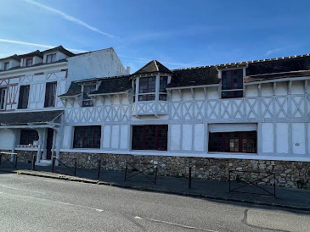 Vente Autre 0 pièces 550 m2 Emerainville