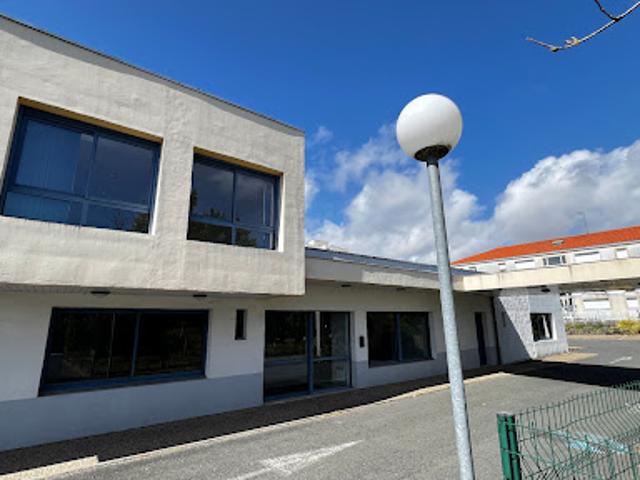 Vente Fond de commerce 577 m2 Royan