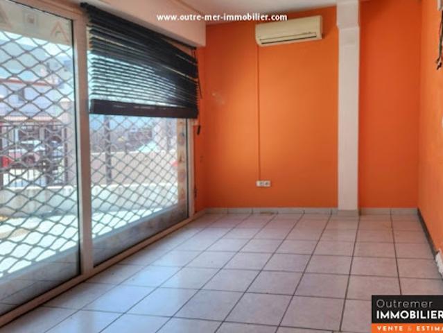 Vente Fond de commerce 67 m2 Sainte Clotilde