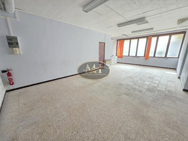 Vente Fond de commerce 61.21 m2 Martigues
